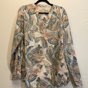 Van Heusen XXL lightweight cotton blouse in white with paisley print.